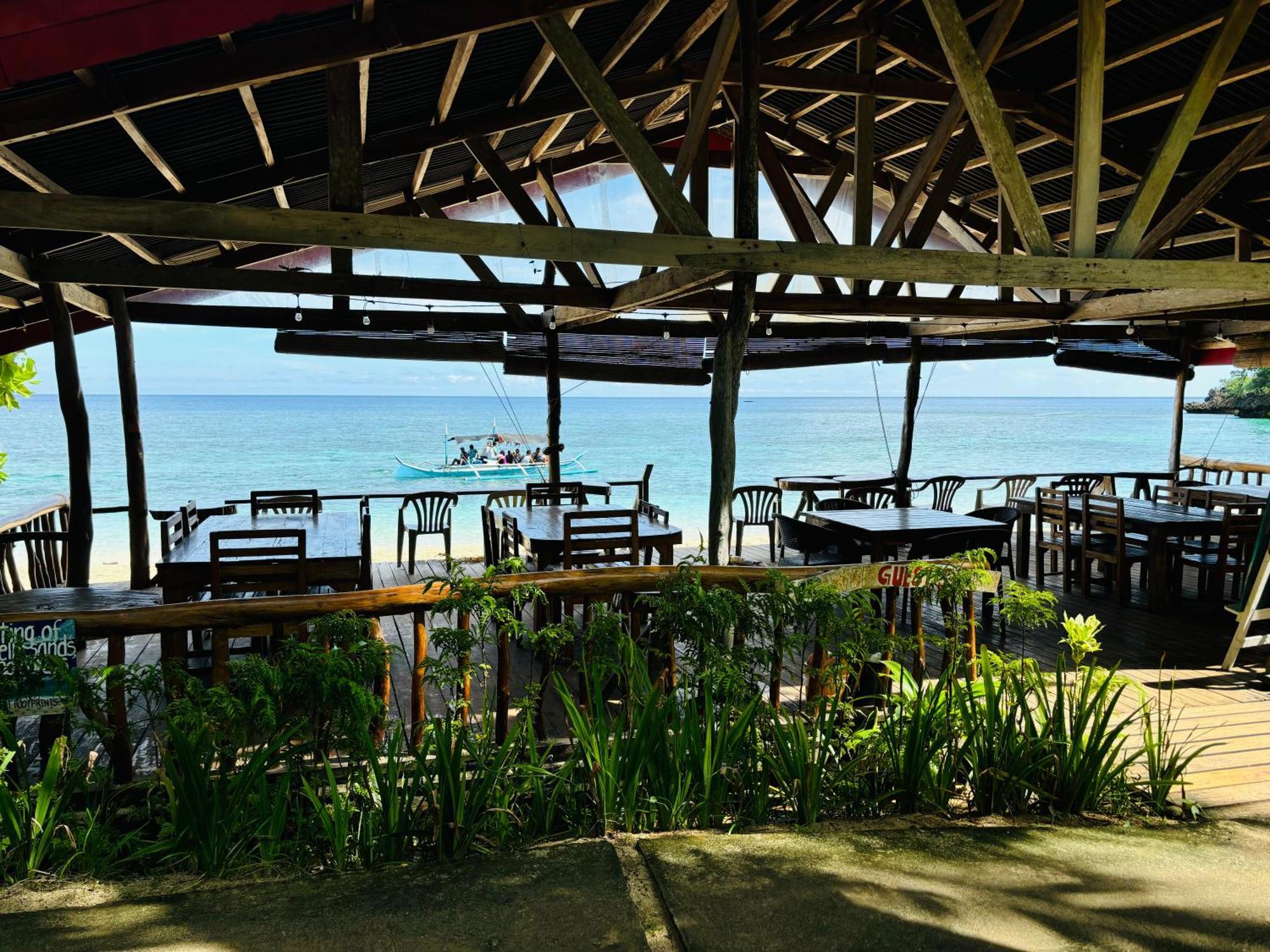 White Beach Front And Cottages Buruanga Esterno foto