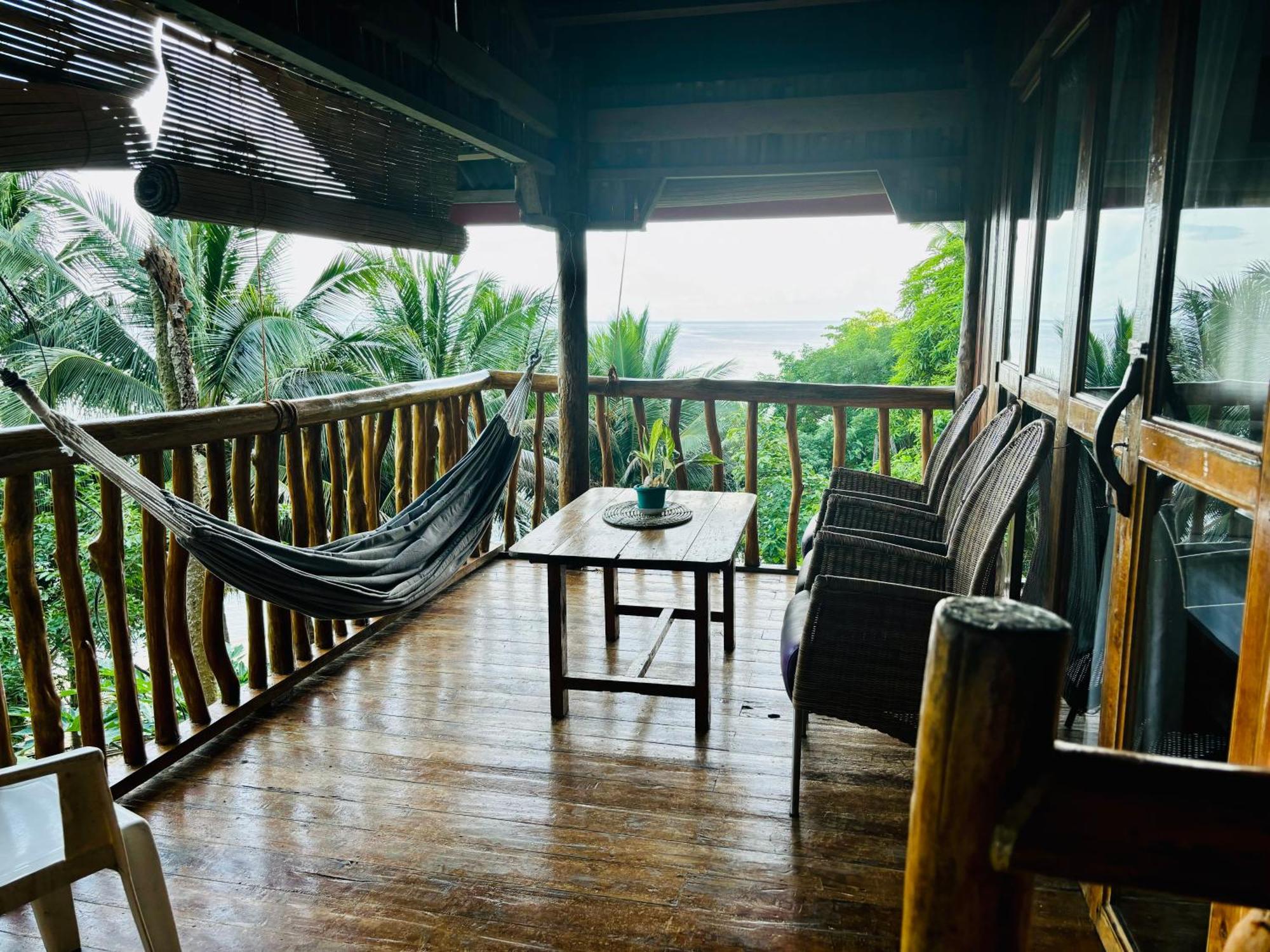 White Beach Front And Cottages Buruanga Esterno foto