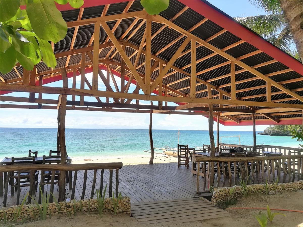 White Beach Front And Cottages Buruanga Esterno foto